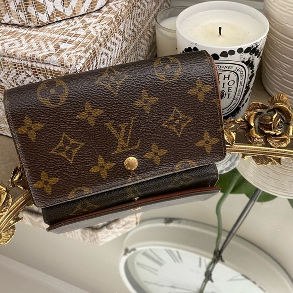 𝅺authentic vintage Louis Vuitton monogram Tresor wallet - Picture 1 of 16